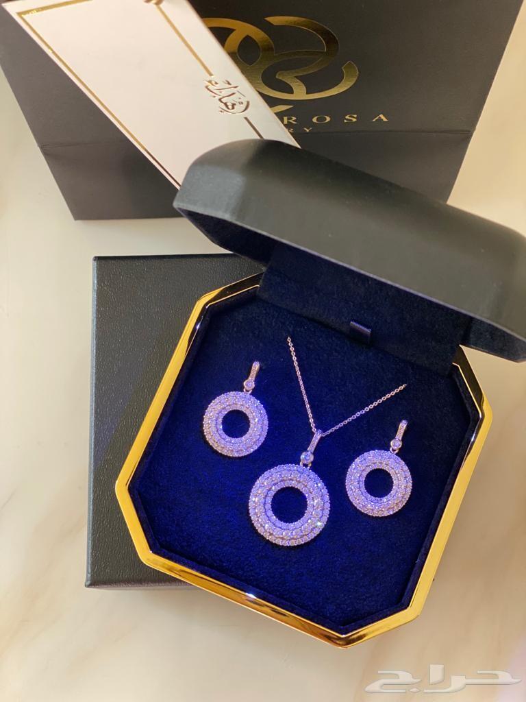 VIP GIFT_ اجمل طقم نسائي فاخر _VIP GIFT