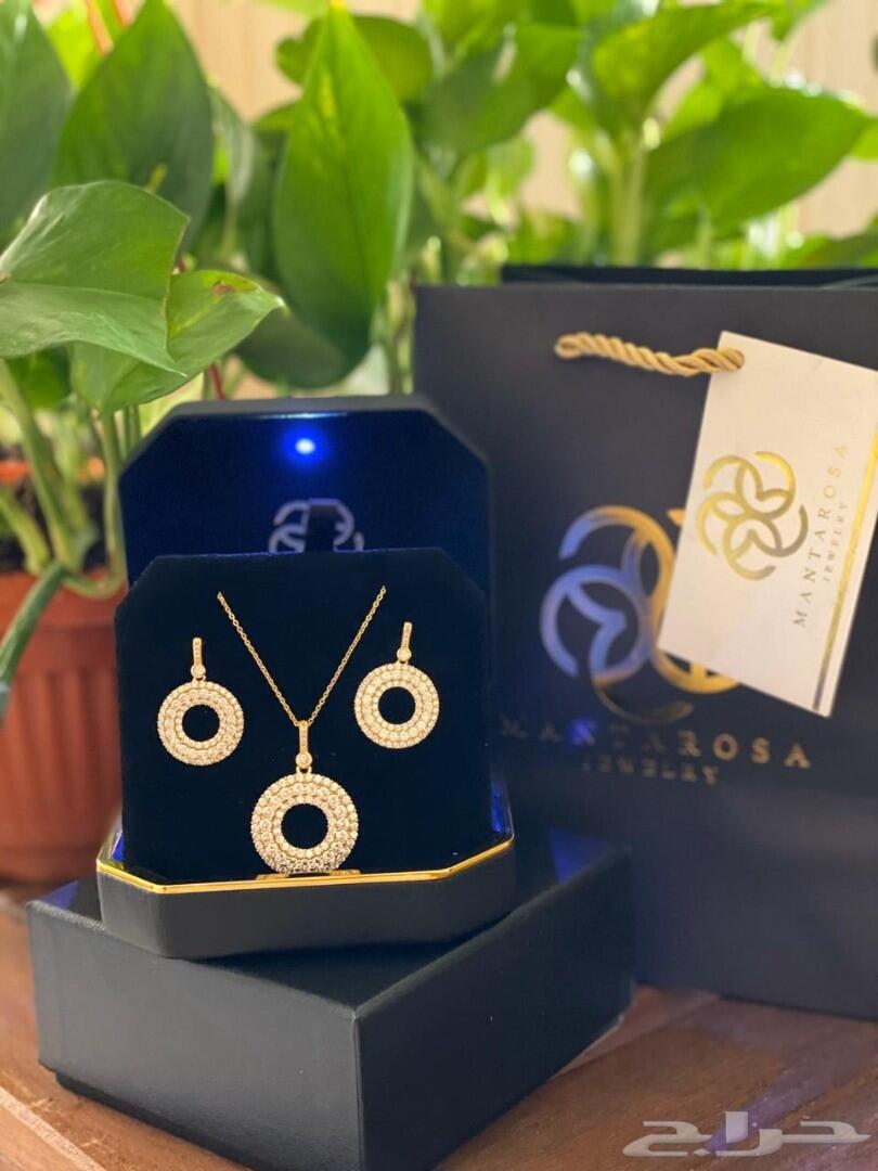 VIP GIFT_ اجمل طقم نسائي فاخر _VIP GIFT