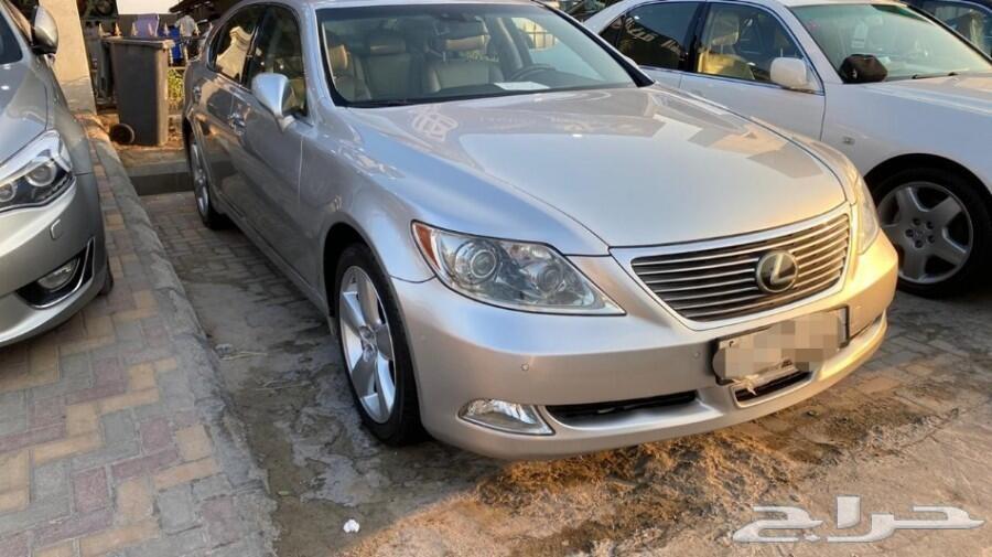 تم البيع LS460 فل كامل لارج