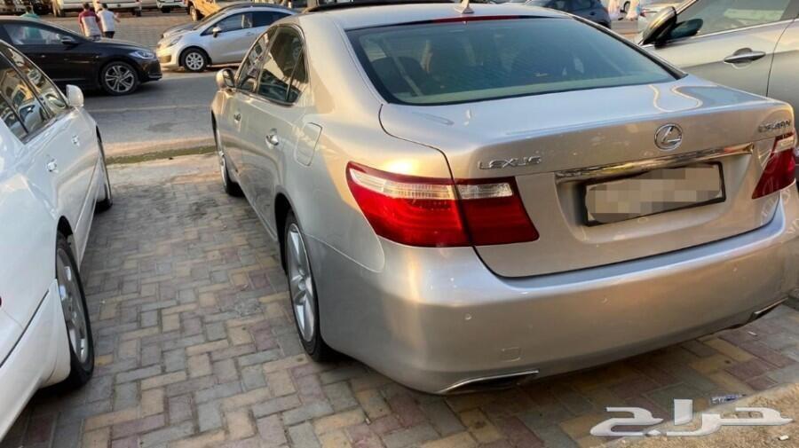 تم البيع LS460 فل كامل لارج
