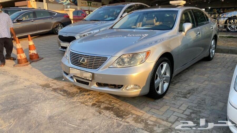 تم البيع LS460 فل كامل لارج