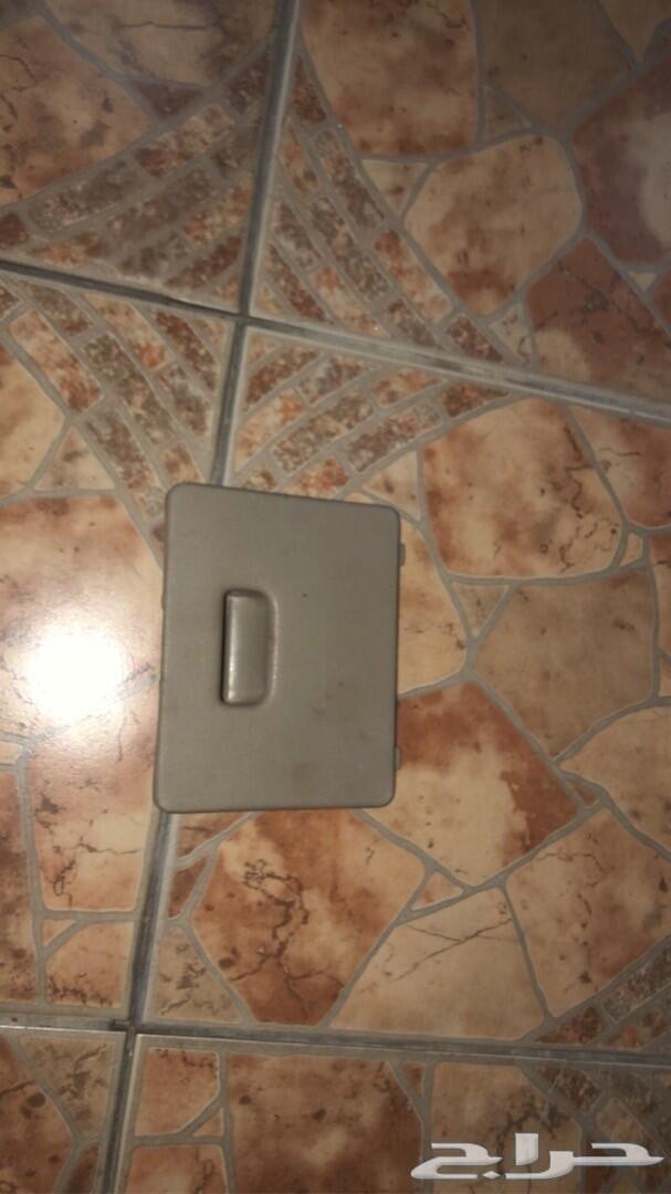 للبيع قطع نيسان باترول وفيابر4 وجنوط هلل