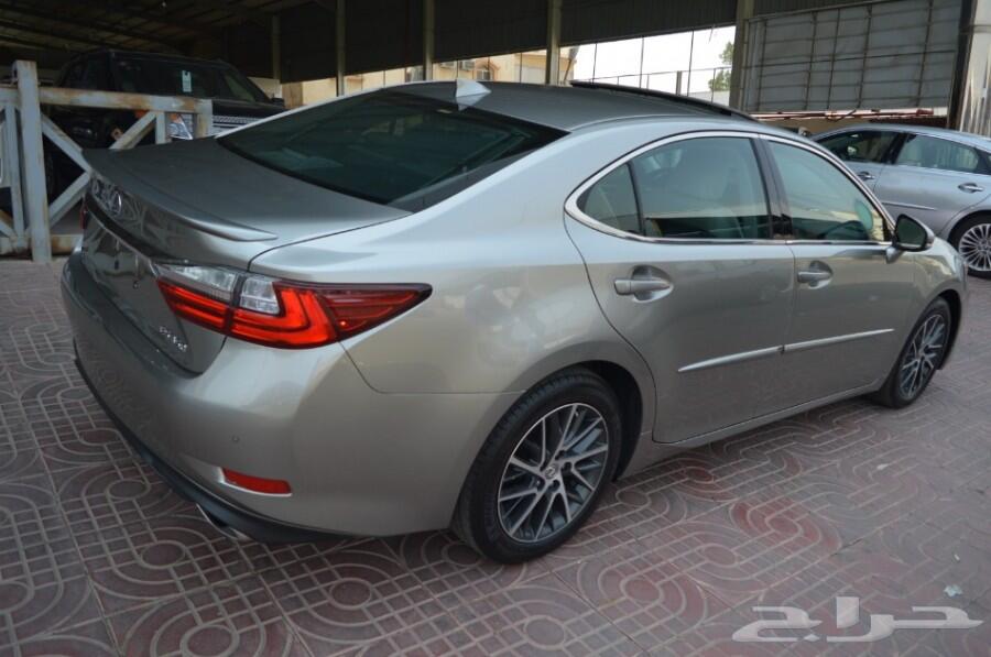 ليكزس ES 350 موديل 2017 صخري بطاقة