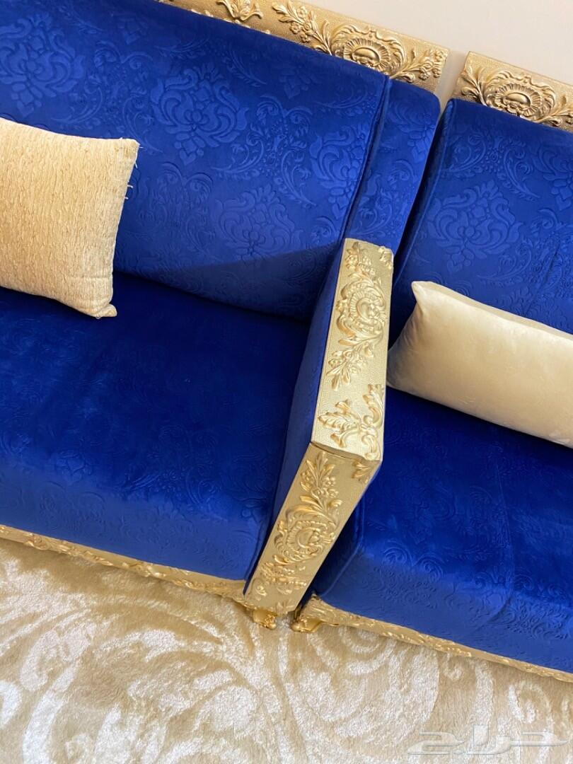 كنب ازرق خشب تفصيل