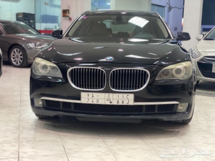 BMW740 فل كامل لون مميز 2010