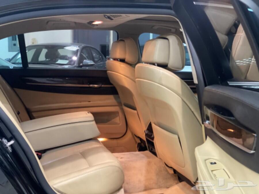 BMW740 فل كامل لون مميز 2010