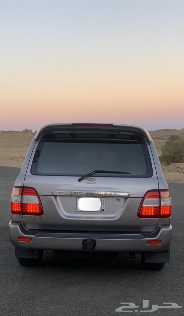 صالون لاندكروزر 2006