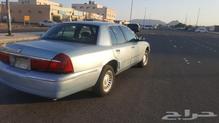فورد جراند ماركيز 2001