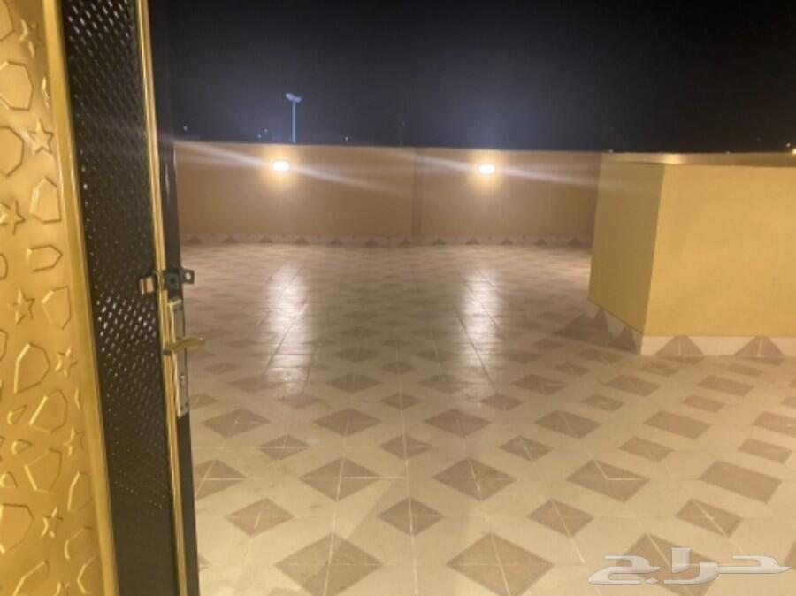 للبيع فلل دوبلكس تشطيب راقي موقع متميز