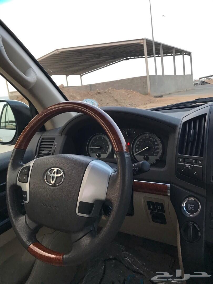 لاندكروزر GXR 2015..(( تم البيع ))