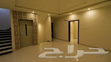 تملك شقه 4 غرف فاخرة للبيع في جده ب 240 ألف