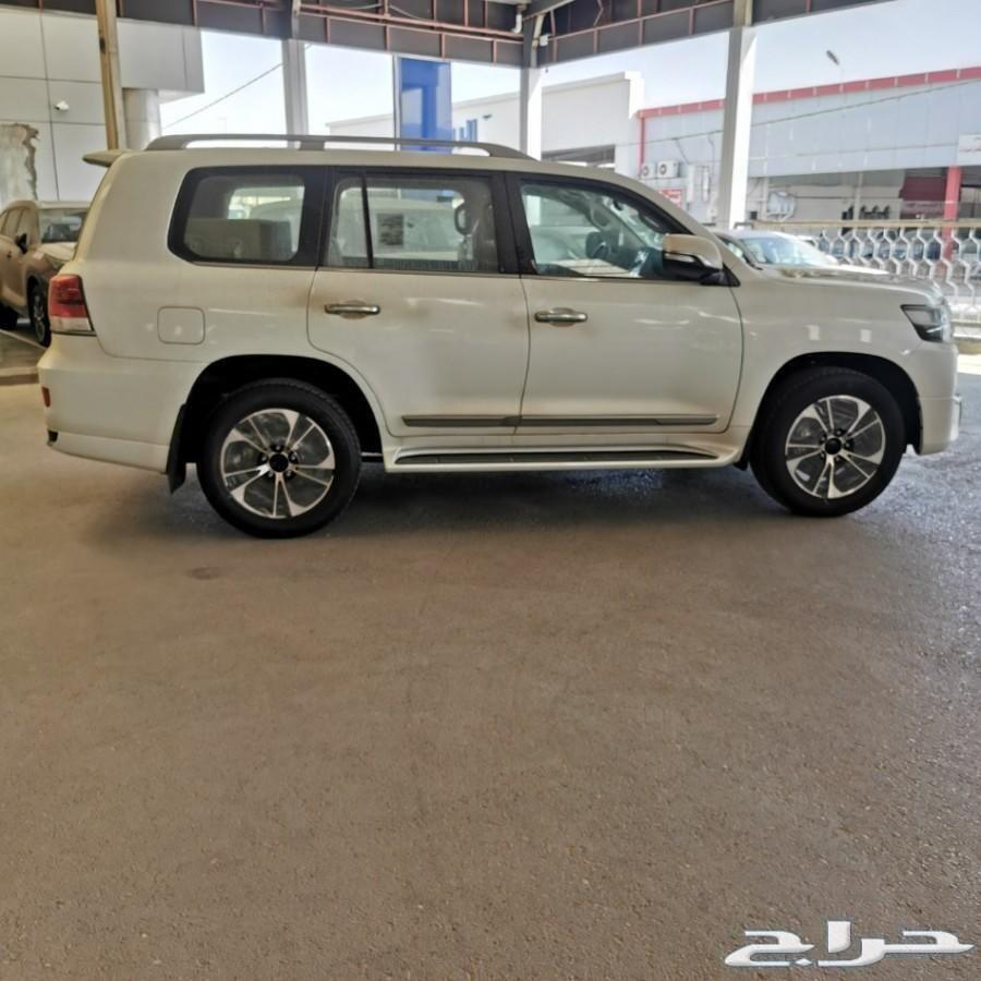جكسار تورنج v8 ديزل 2021 متوفر (الحسن)