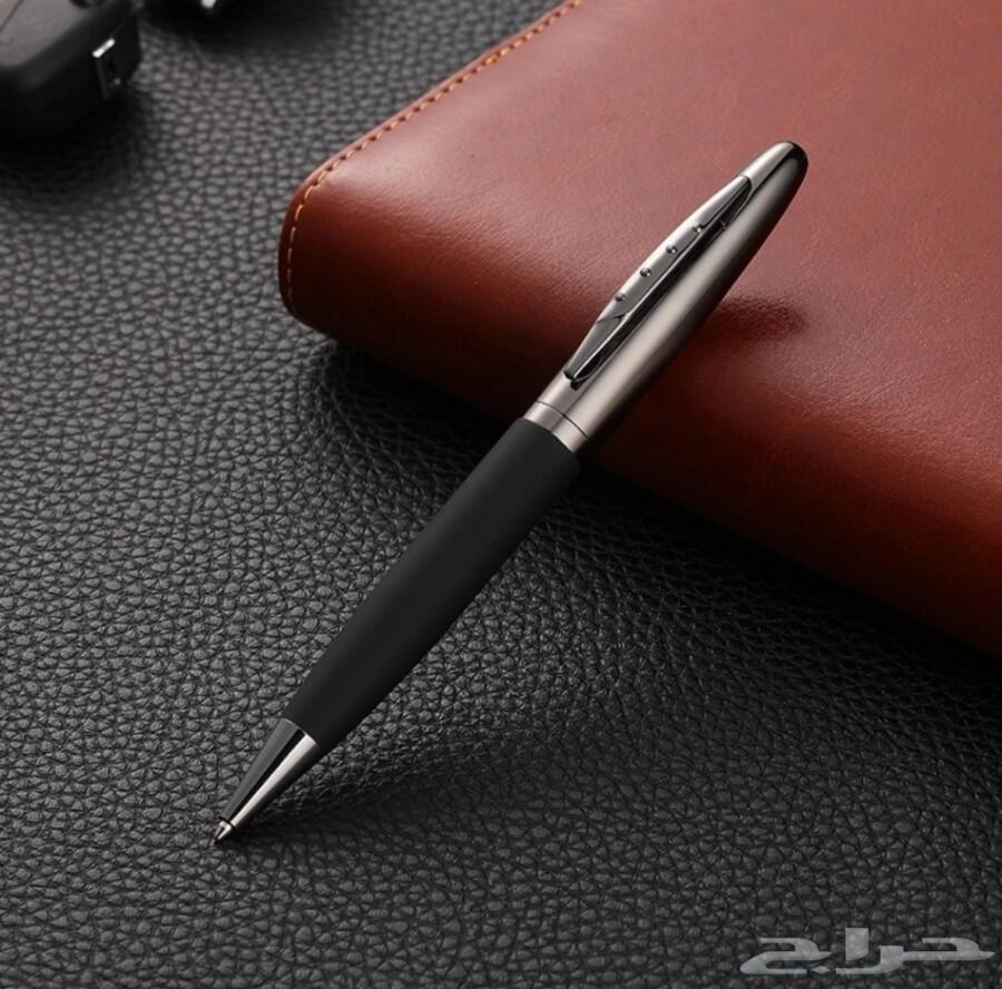مزاد لمدة 3 ساعات على( ساعة فخمه ماركة أصليه)