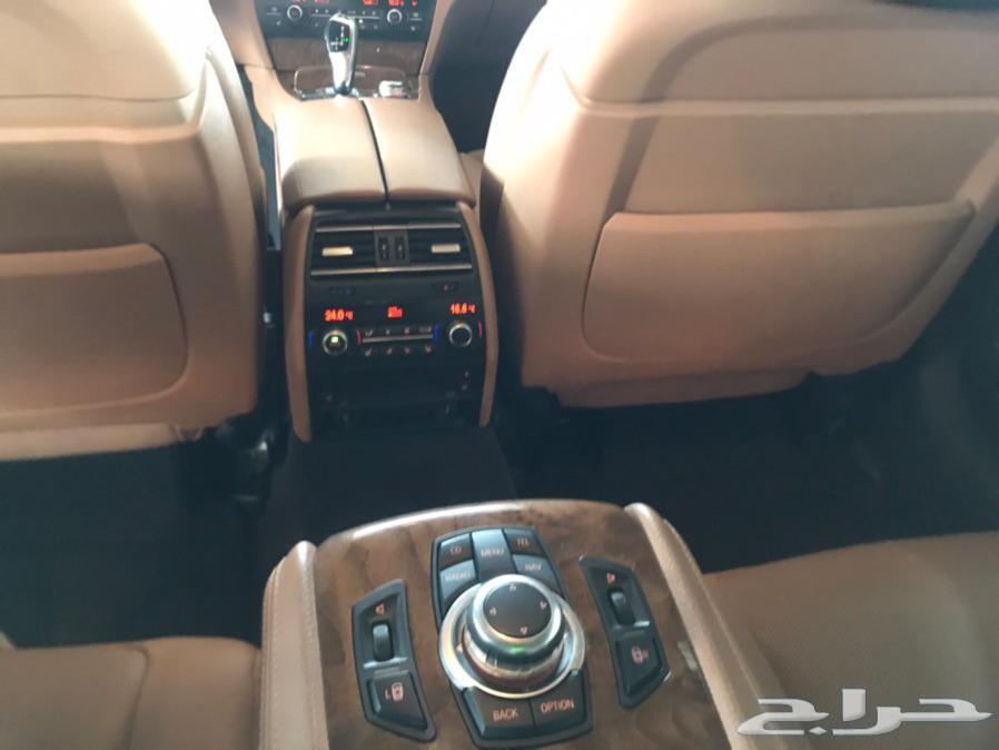 BMW IL 740 2012 بي ام دبليو الفئة السابعة