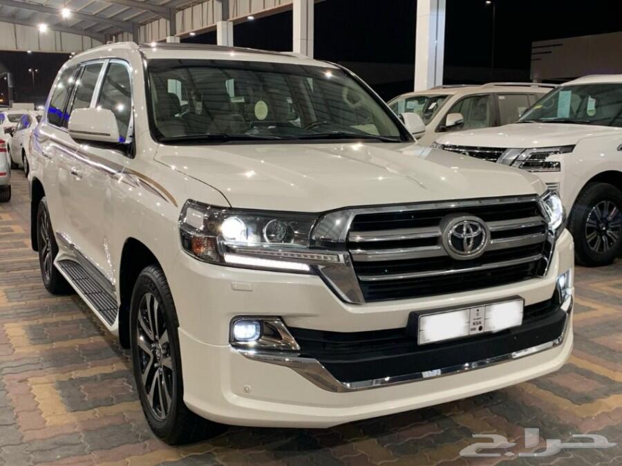 لاندكروزر2019 GXR قراند تورنق (تم البيع)