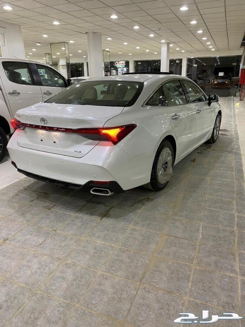 تويوتا افالون 2020 استاندر 128800 بريمي