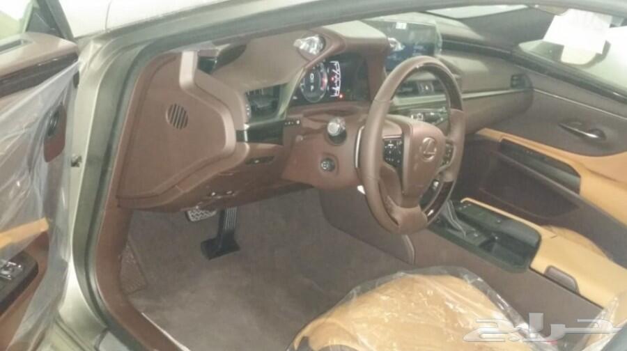 عرض خاص لكزس ES 350 CA بريمي موديل 2021