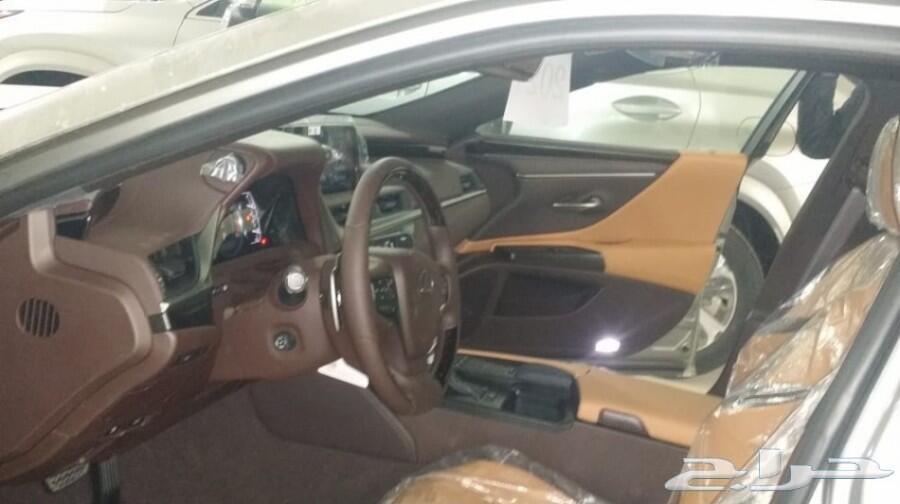 عرض خاص لكزس ES 350 CA بريمي موديل 2021
