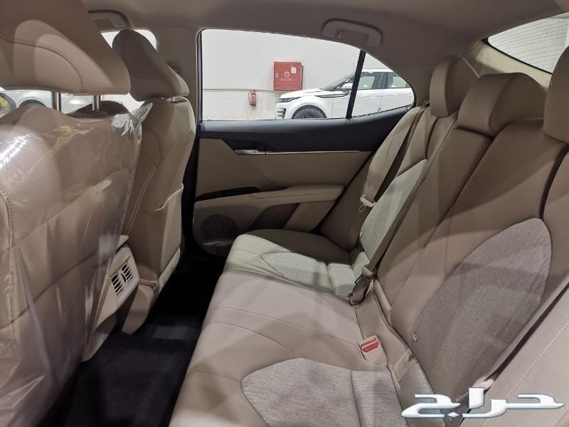 تويوتا كامري LE طيس 2020 استاندر 76800 بريمي