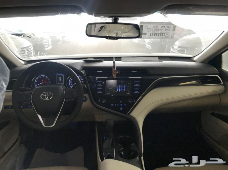 تويوتا كامري GLE2020بنزين و هايبر كاش و اقساط