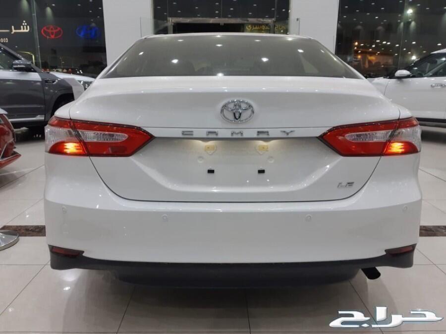تويوتا كامري LE طيس 2020 استاندر 76800 بريمي