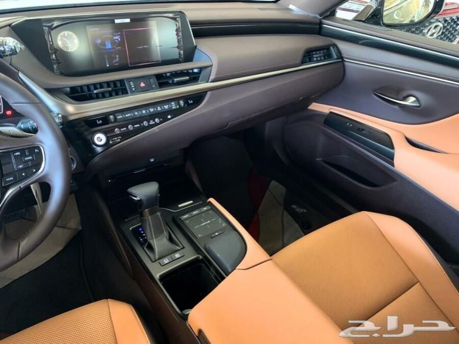لكزس ES300H هايبرد 2020 AH ستاندر (بريمي)